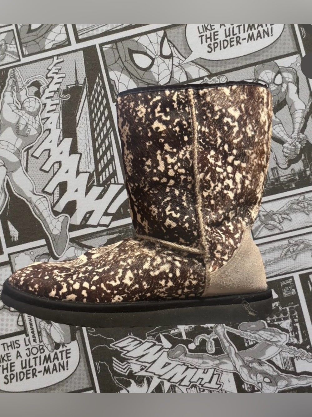 UGG suede boot heel